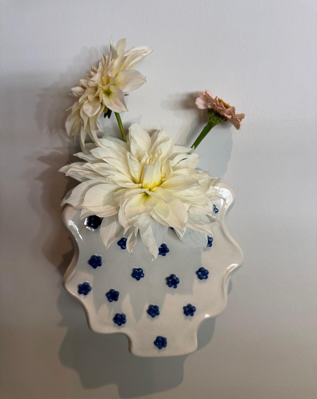Karoo in the City wall vase with fresh flowers